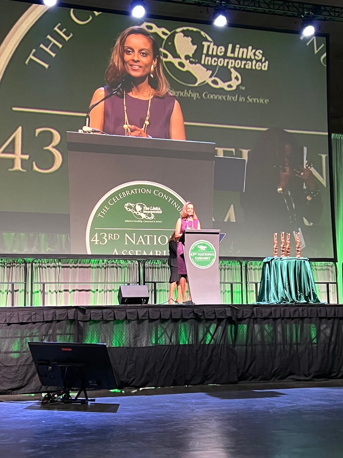 Semhar at The Links award ceremony
